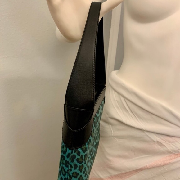 Emanuel Ungaro Paris Teal/Black Animal Purse /Leather & Suede - Picture 6 of 10